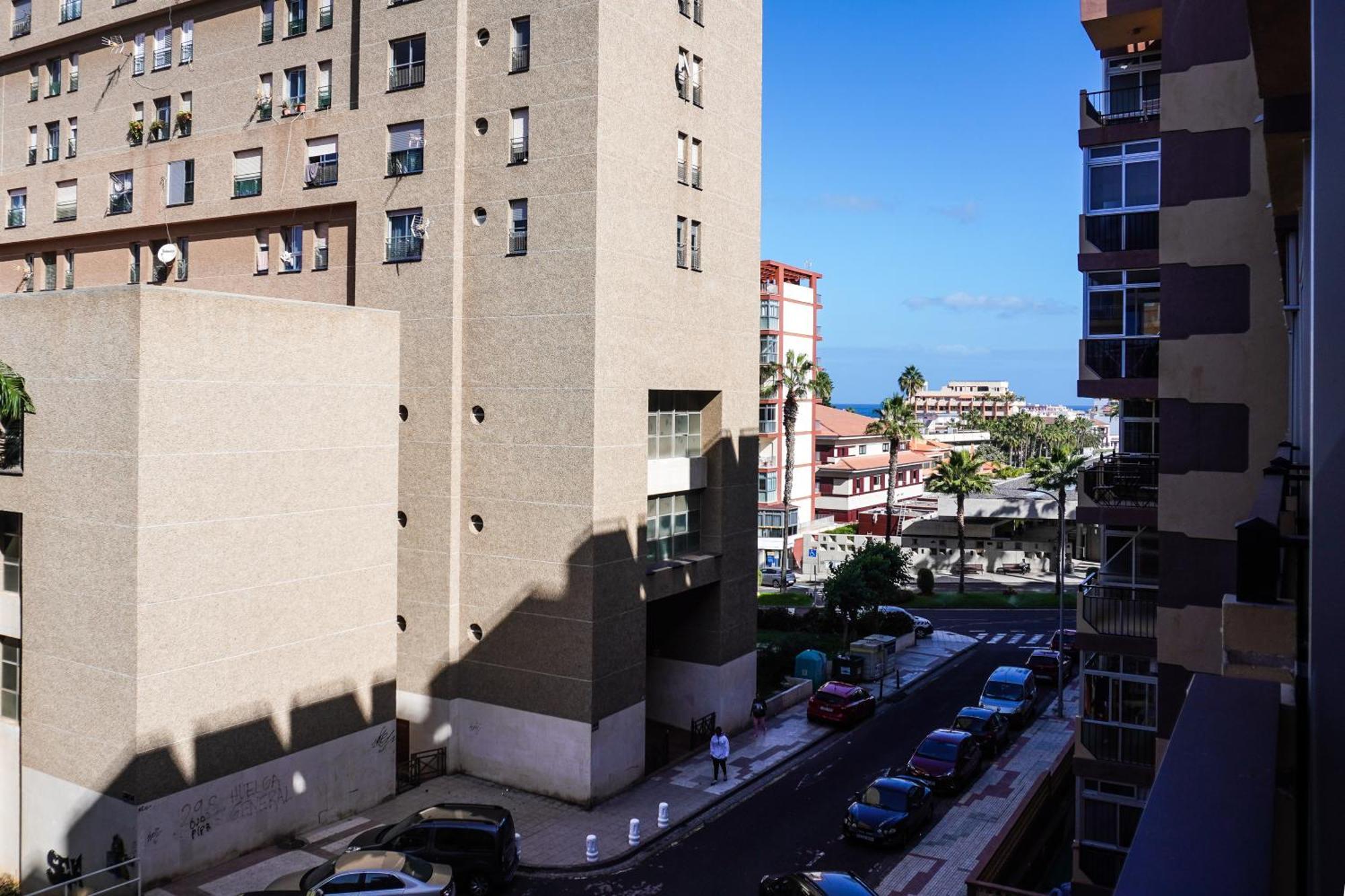 Modern Studio Close To The Beach With Pool Puerto de la Cruz  Eksteriør billede